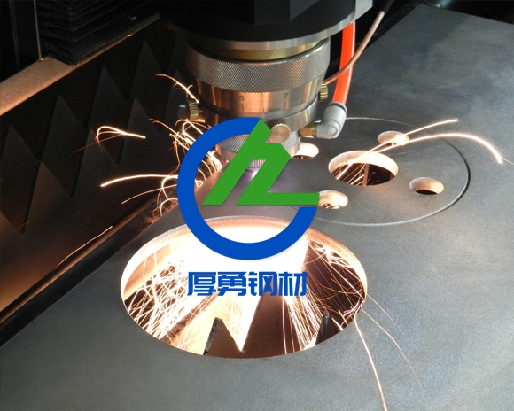 叼嘿视频免费定製